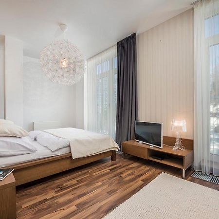 Apartman Viktoria, Apartment House Oliver Strbske Pleso Ngoại thất bức ảnh