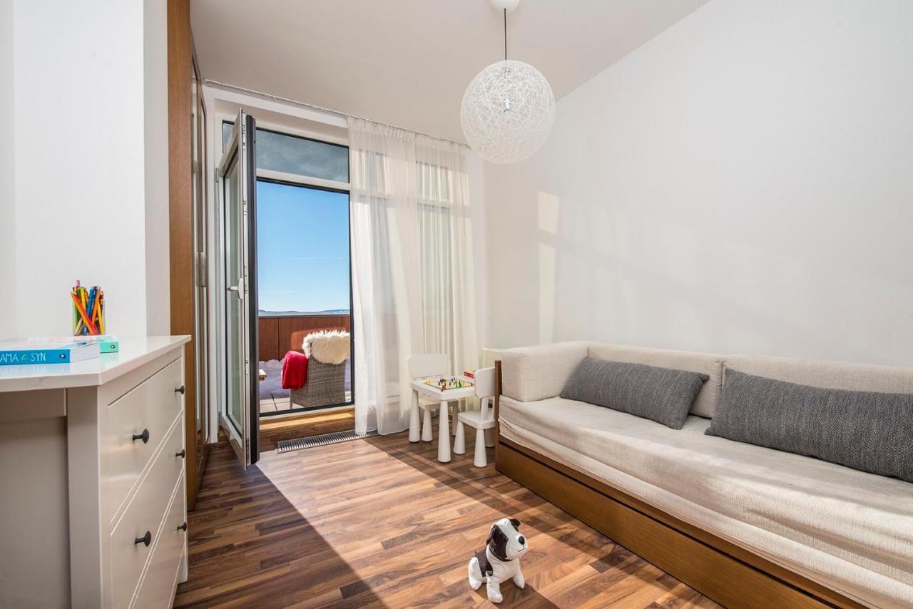 Apartman Viktoria, Apartment House Oliver Strbske Pleso Ngoại thất bức ảnh