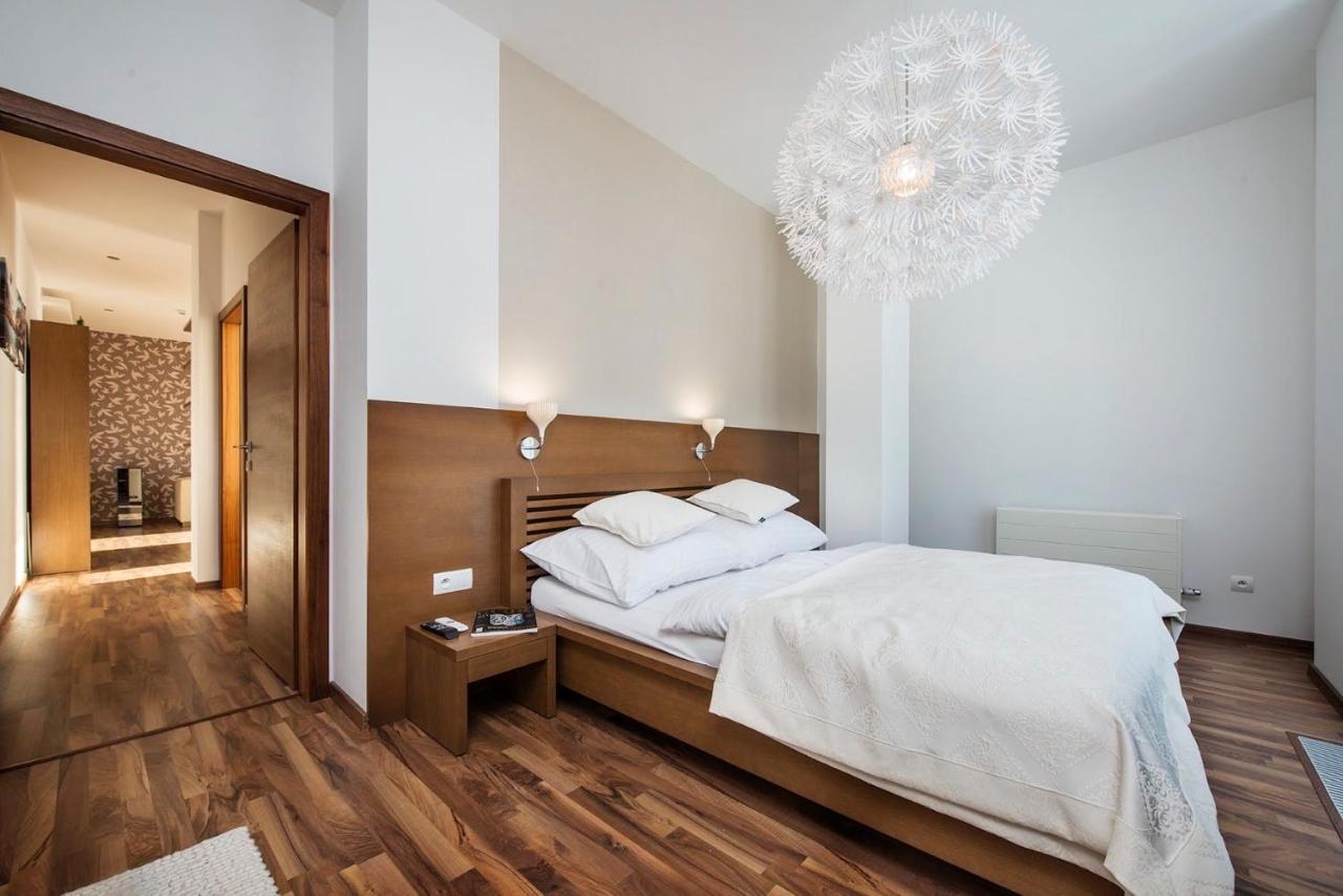 Apartman Viktoria, Apartment House Oliver Strbske Pleso Ngoại thất bức ảnh
